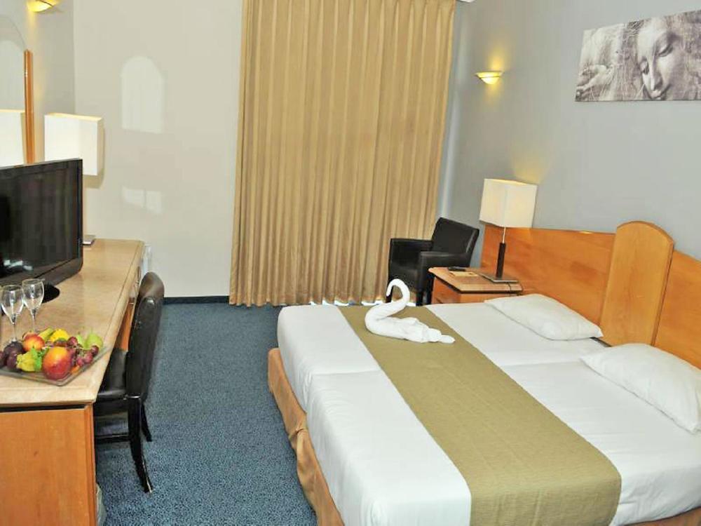 Jerusalem Gardens Hotel Exterior photo